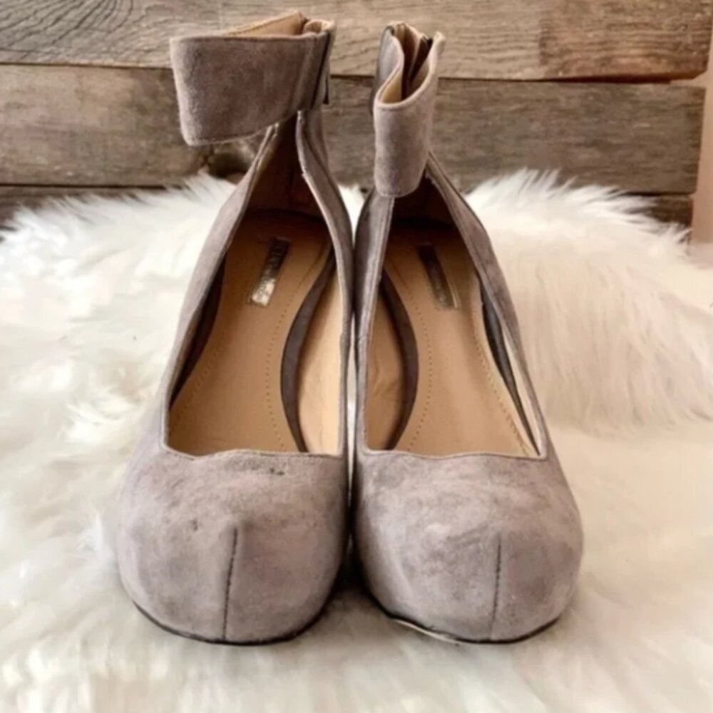 Ava Pumps - Picture 2 of 2